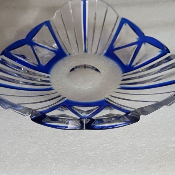 Vintage Hand Cut Irena Cobal Blue Lead Crystal Etched Bowl Poland Mint - Picture 2 of 5